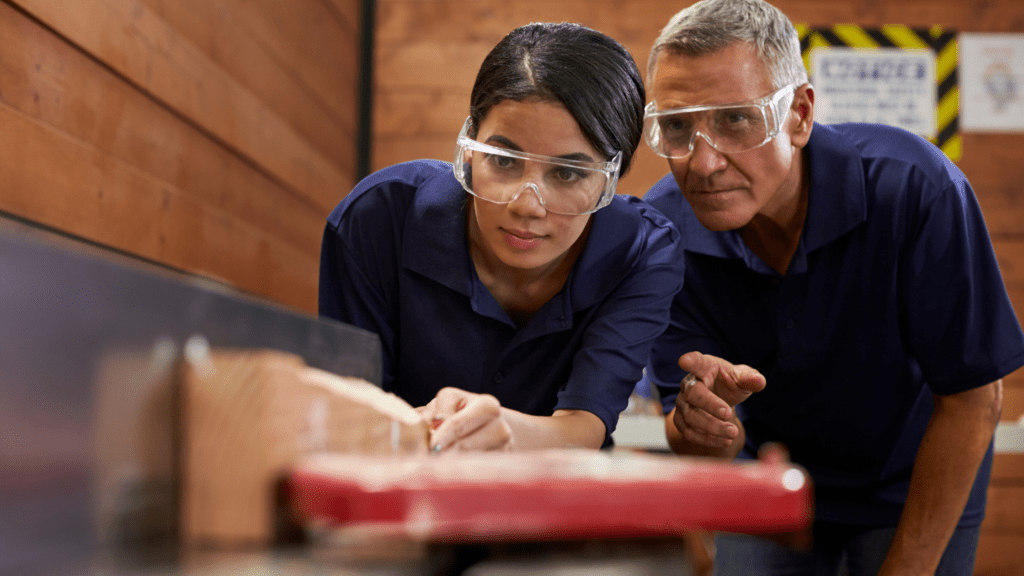 Boosting Apprenticeship Outcomes with the 5 Moments of Need Framework